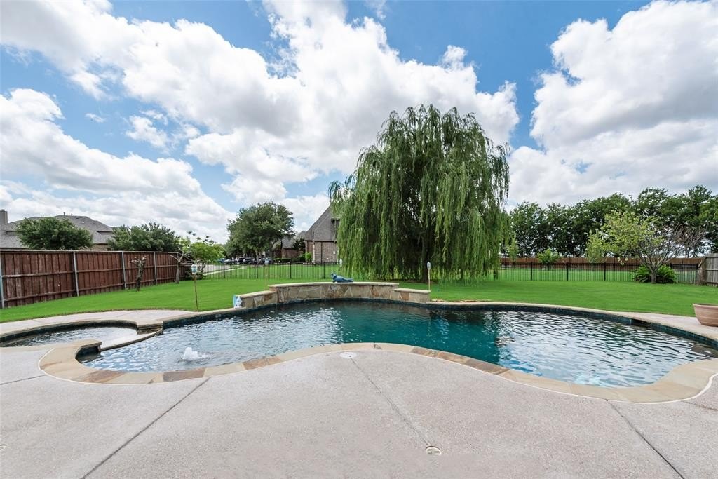 Single Family 4BR 3BA - 1036 Knoxbridge Road, Forney, TX