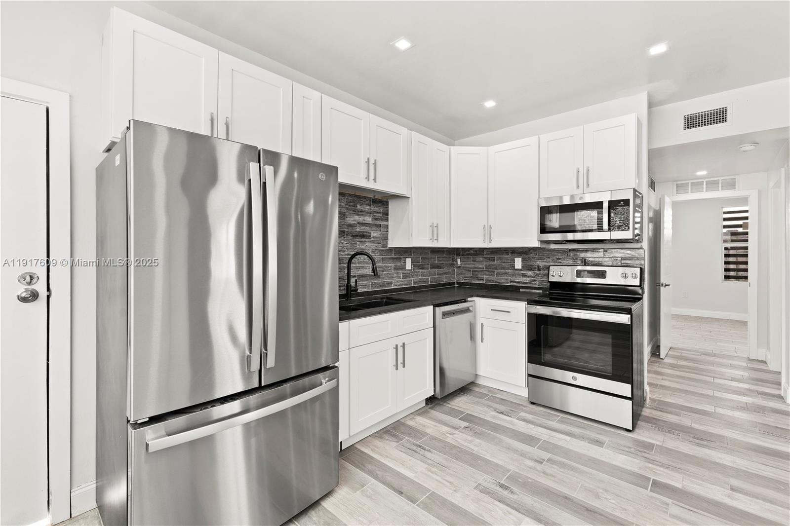 Single Family 3BR 3BA - 5820 NW 3 AVE, Miami, FL