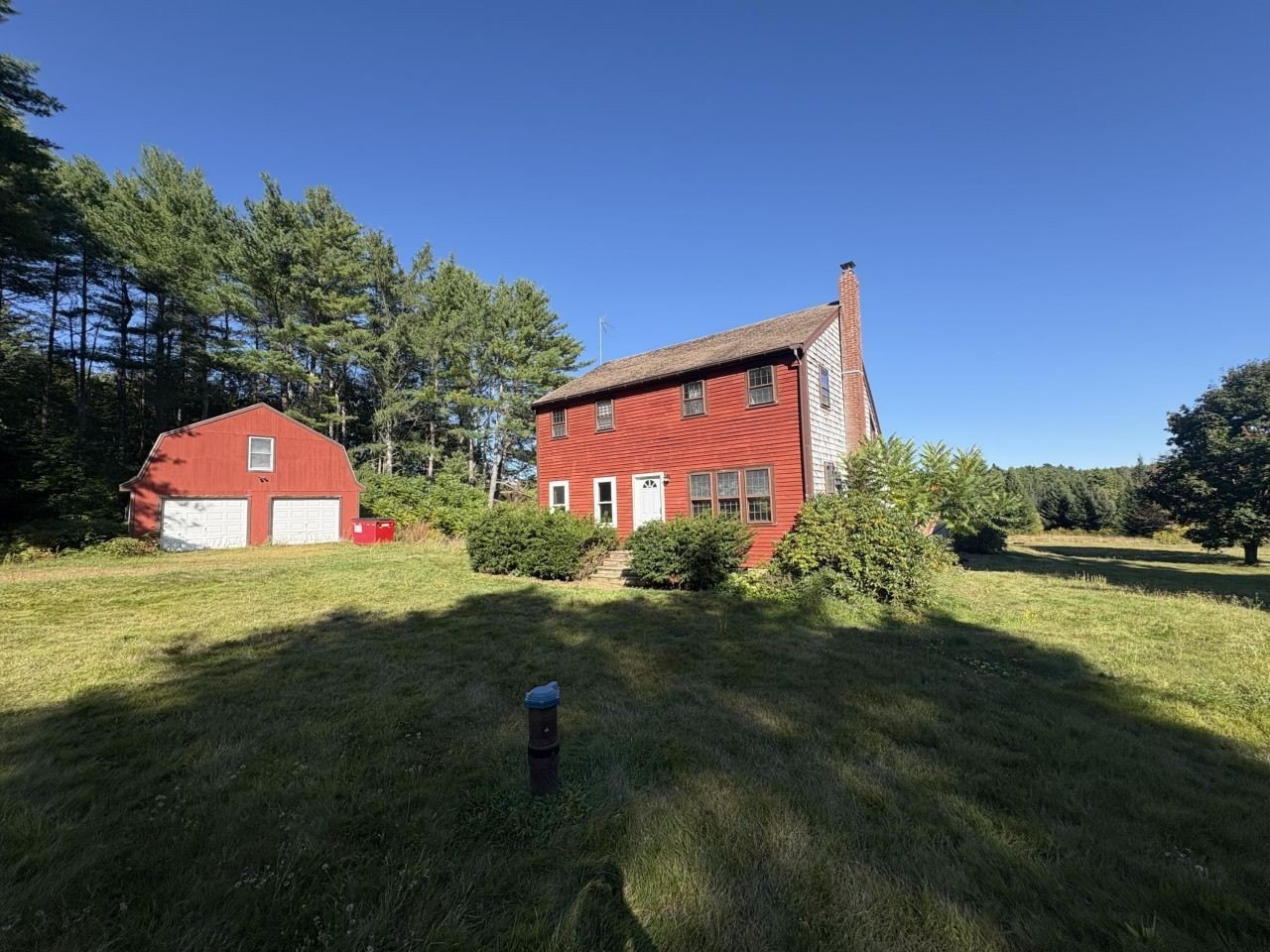 Single Family 4BR 2BA - 69 N Horse Back Road, Burnham, ME