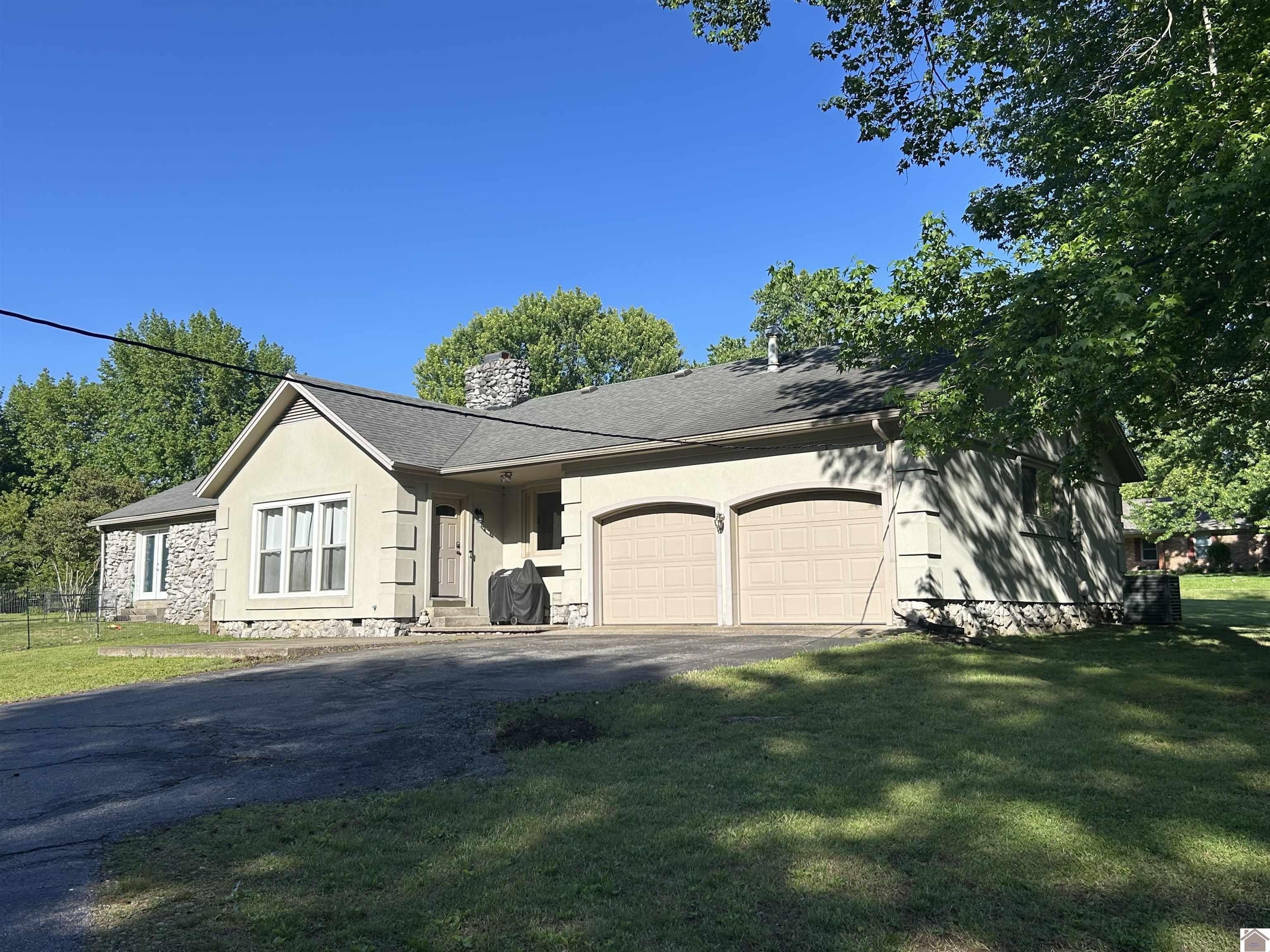 Other 4BR 3BA - 359 Rhea Lee Drive, Paducah, KY