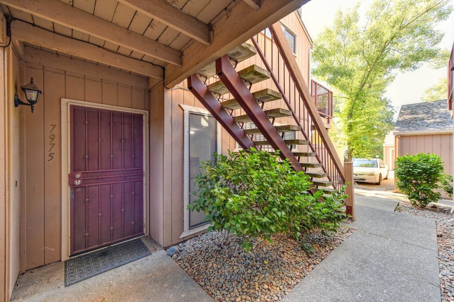 Condo 2BR 2BA - 7975 Arcade Lake Lane, Citrus Heights, CA