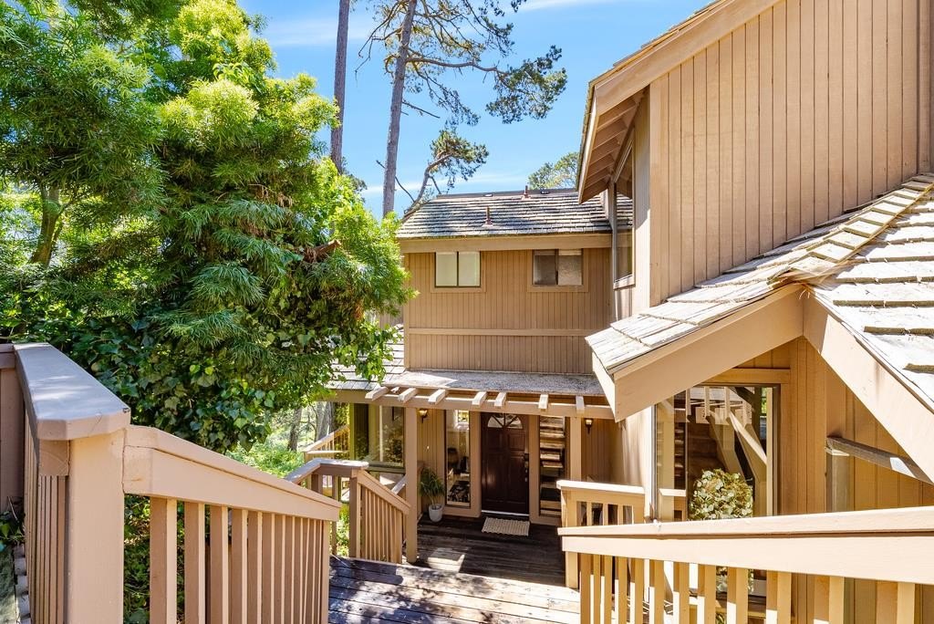 Single Family 3BR 3BA - 4192 Sunridge RD, Pebble Beach, CA
