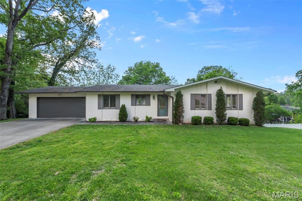 Single Family 3BR 3BA - 1107 S Shawnee Boulevard, Jackson, MO