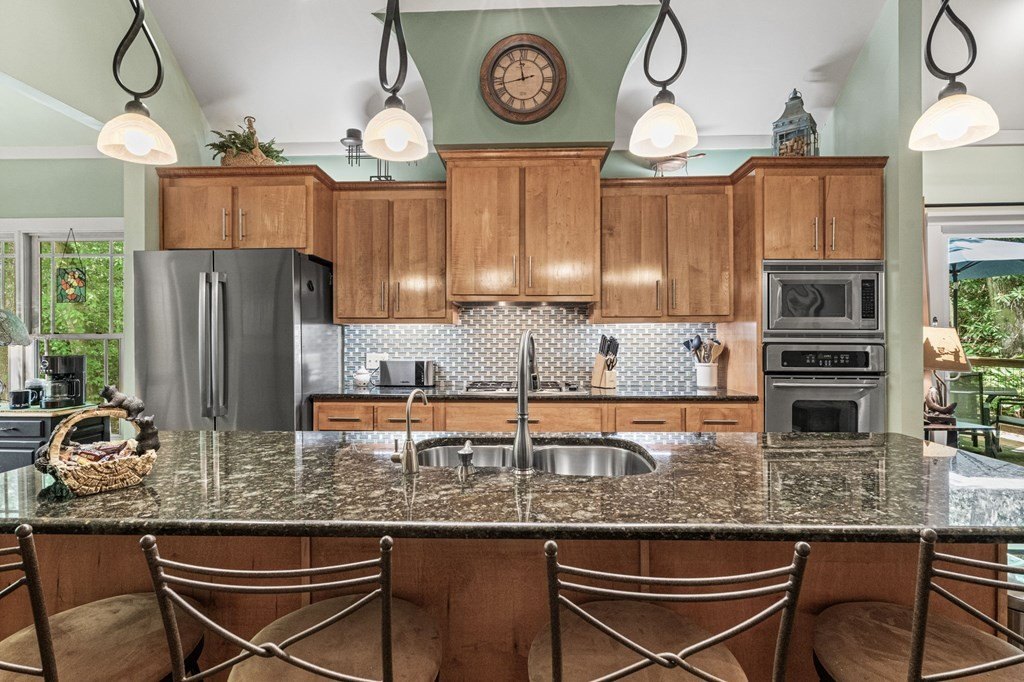 Single Family 2BR 2BA - 255 Stoney Brook Trail, Hayesville, NC