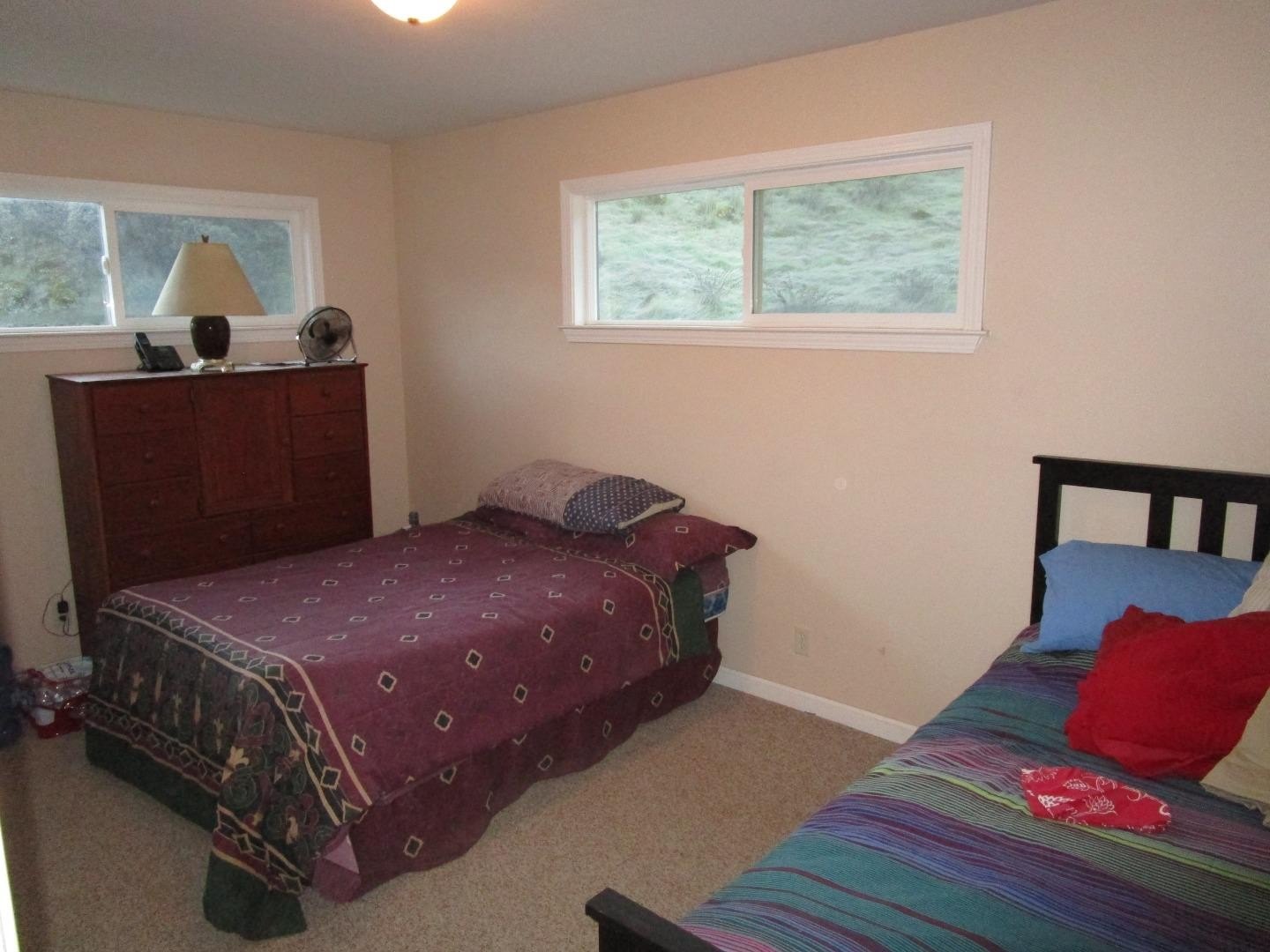 Single Family 6BR 3BA - 19825 New Idria RD, PAICINES, CA