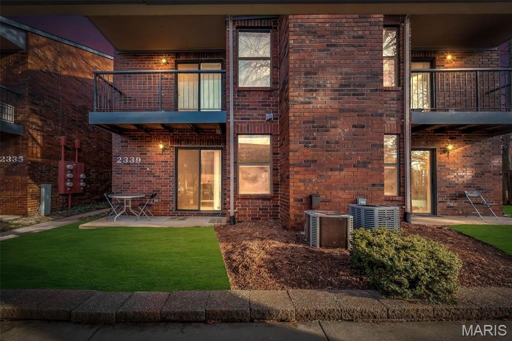 Condo 2BR 2BA - 2339 Kratky Road, St Louis, MO