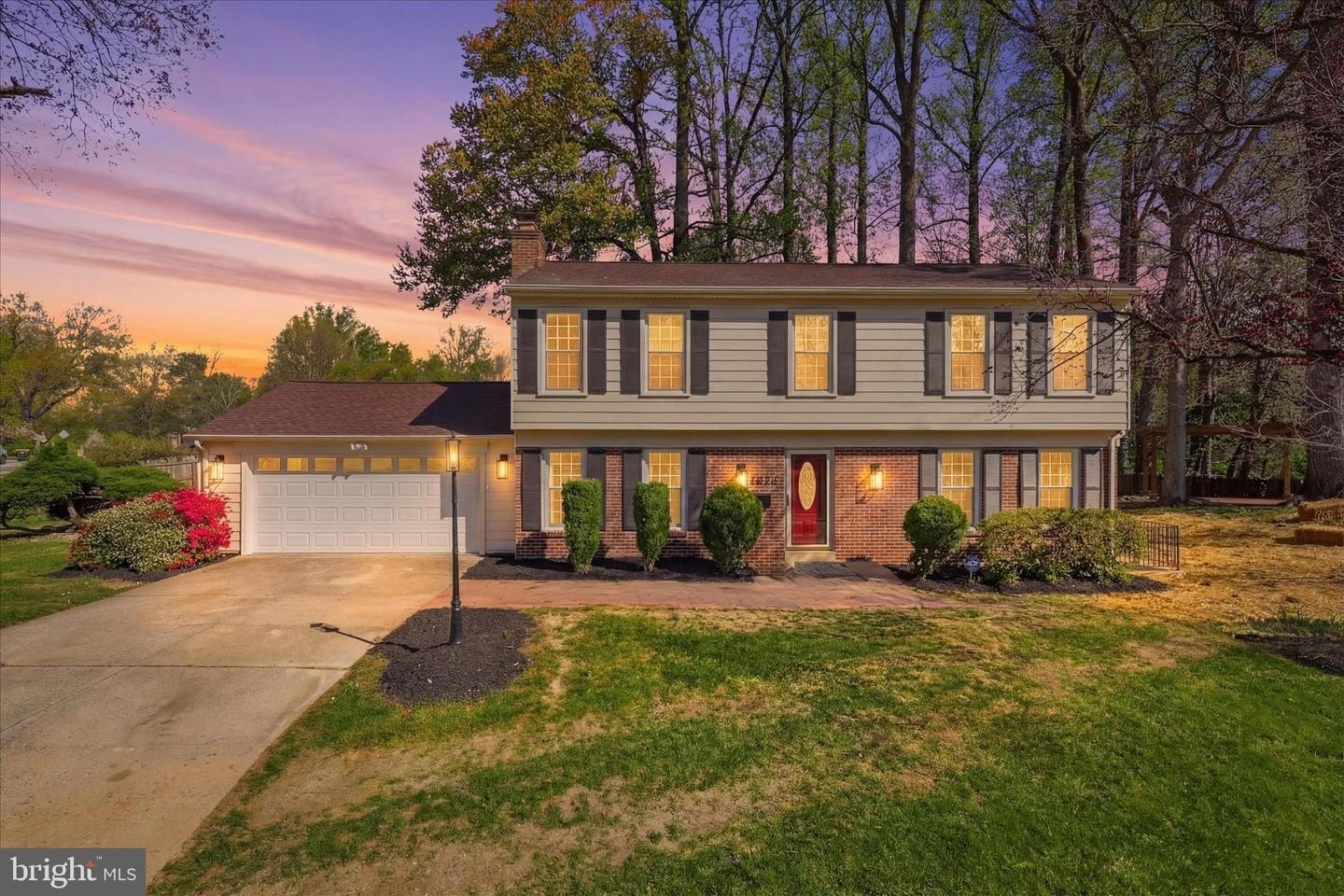 Single Family 5BR 4BA - 4824 HOLBORN AVE, ANNANDALE, VA