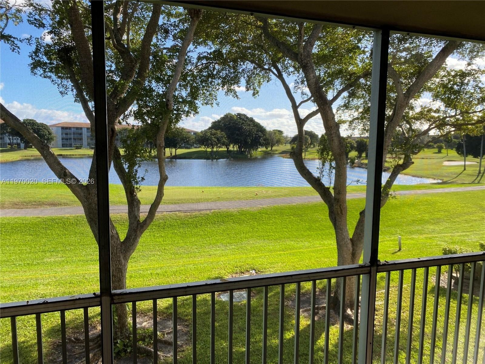 Condo 1BR 1BA - 301 SW 135th Ave, Pembroke Pines, FL