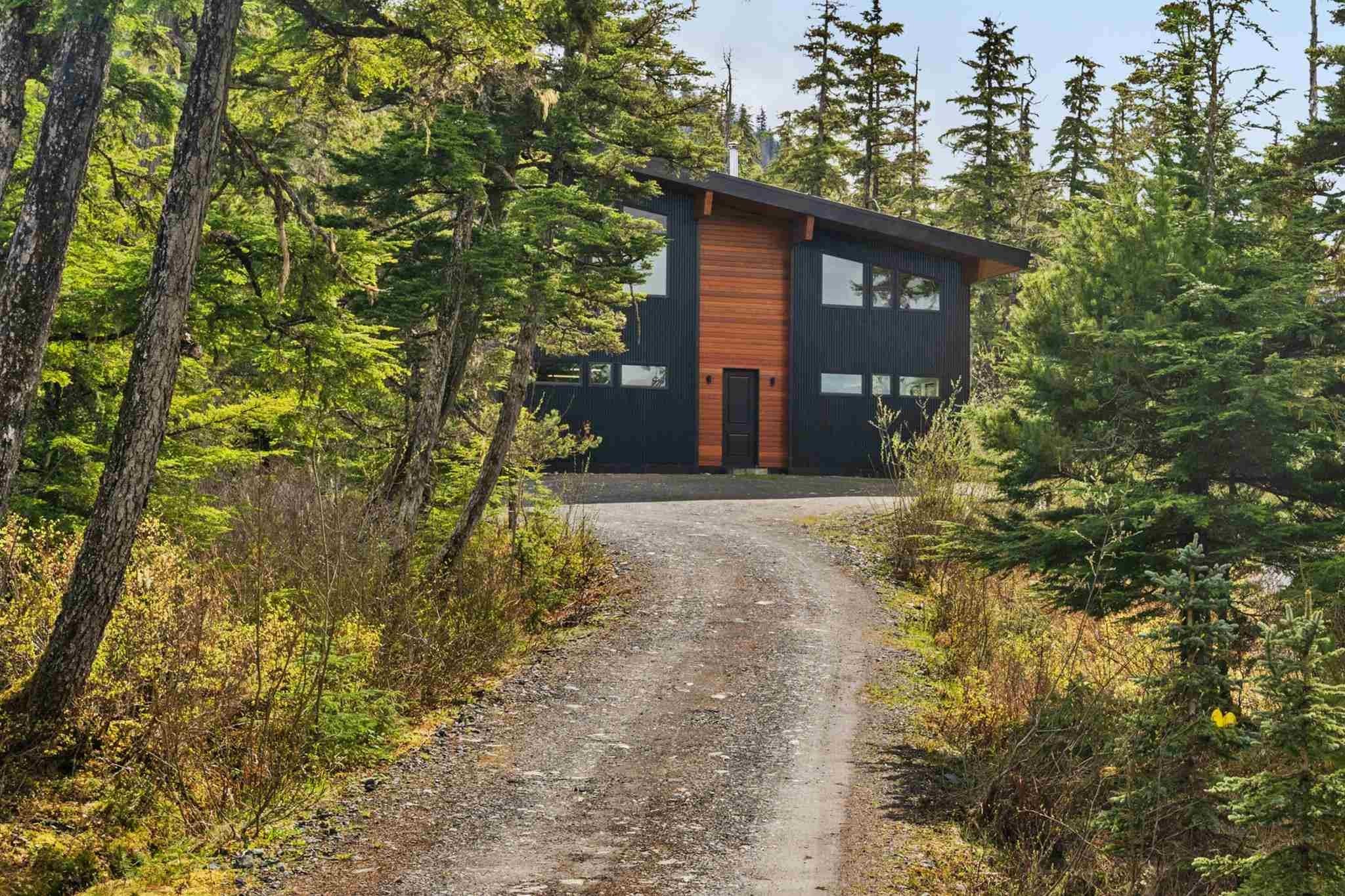 Single Family 4BR 4BA - 8833 N Douglas Highway, Juneau, AK