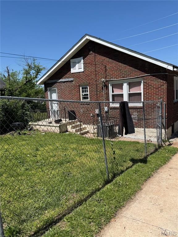Single Family 2BR 2BA - 3916 Jennings Station Road, Pine Lawn, MO