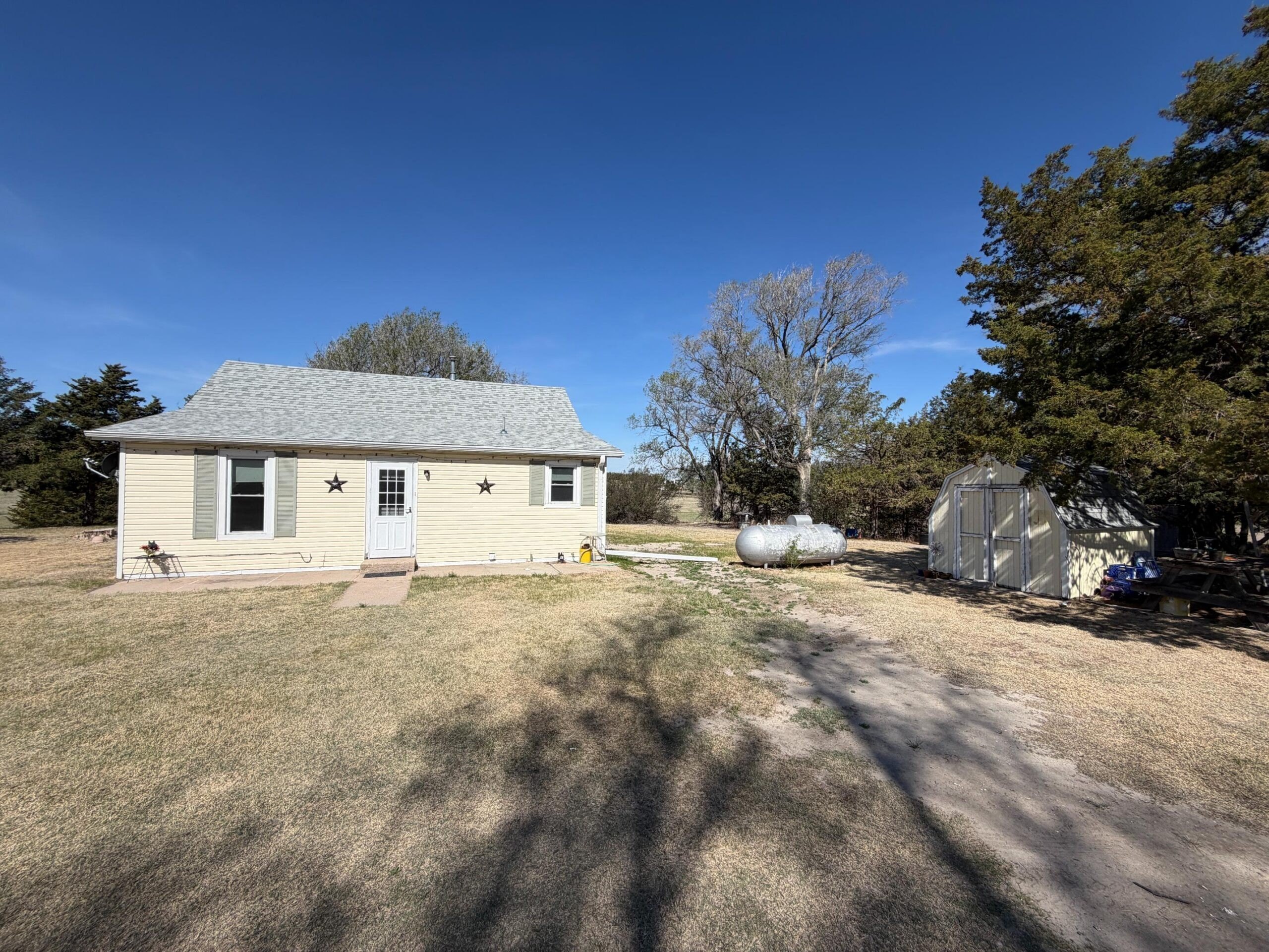 Single Family 3BR 1BA - 706 Gandy Broadway Ave., Stapleton, NE