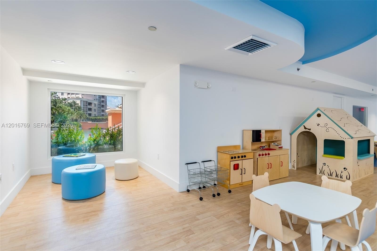 Condo 3BR 3BA - 737 Crandon Blvd, Key Biscayne, FL