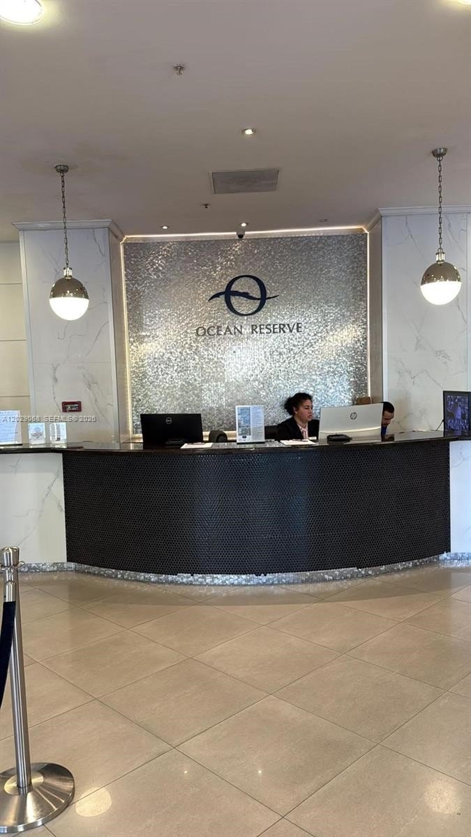 Condo 1BR 2BA - 19370 Collins Ave, Sunny  Isles  Beach, FL