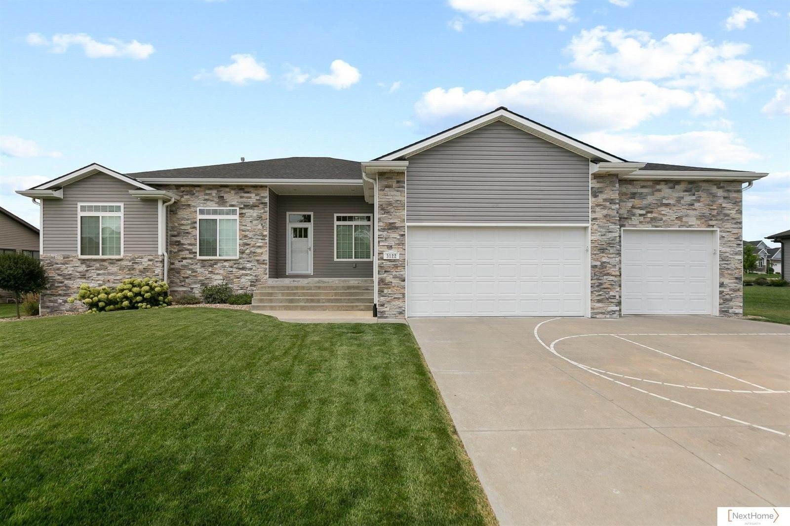 Single Family 5BR 3BA - 3122 South Creek Road, Lincoln, NE
