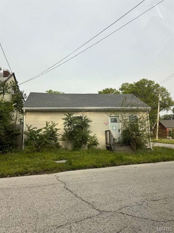 Single Family 1BR 1BA - 520 Freeburg Avenue, Belleville, IL