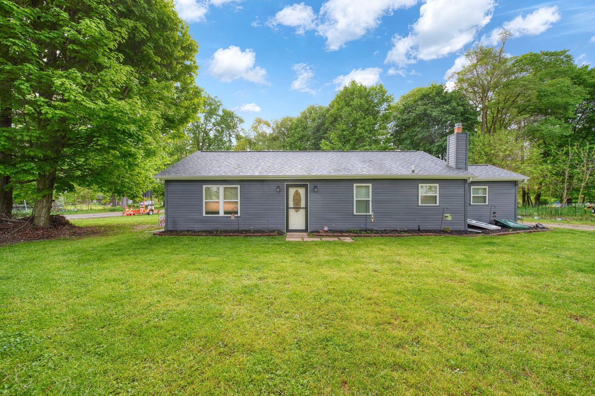 Single Family 2BR 1BA - 3293 Albion Road, Concord, MI