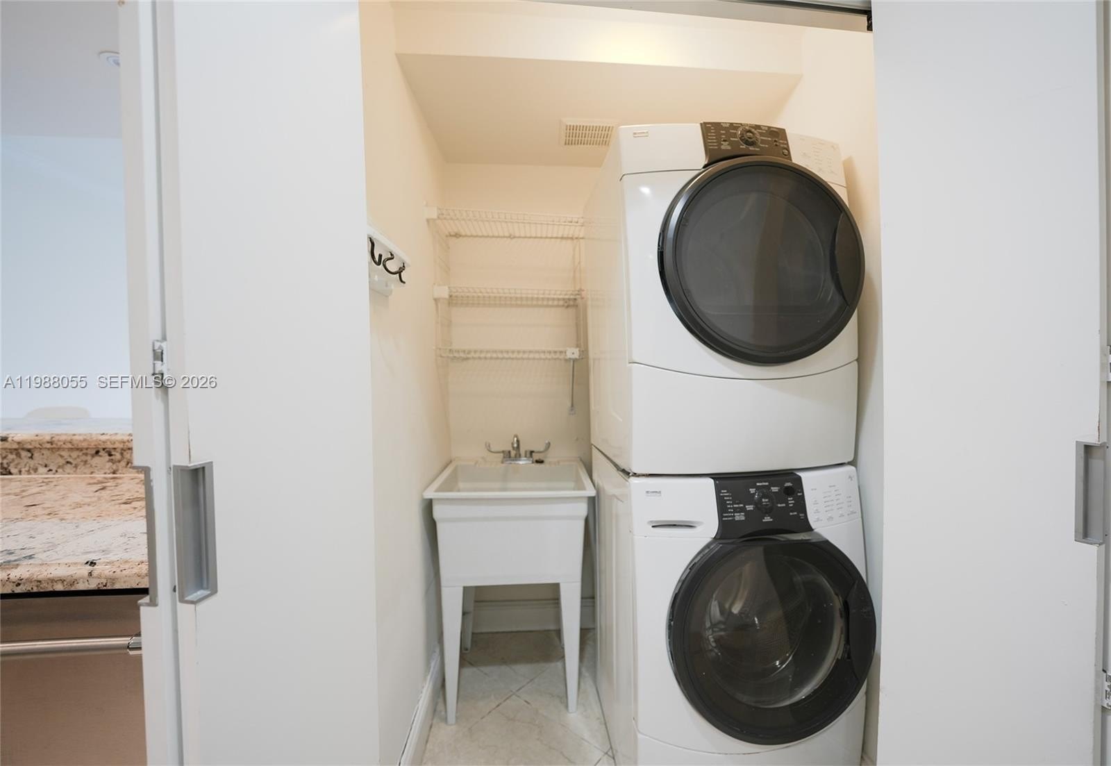 Condo 2BR 2BA - 151 Crandon Blvd, Key Biscayne, FL