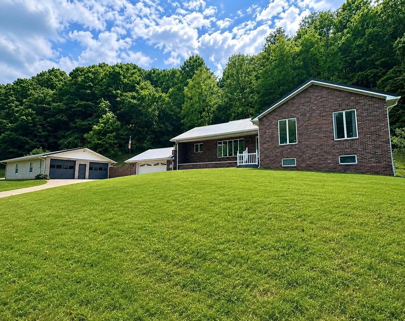 Other 4BR 2BA - 1785 Parkersburg Road, Spencer, WV