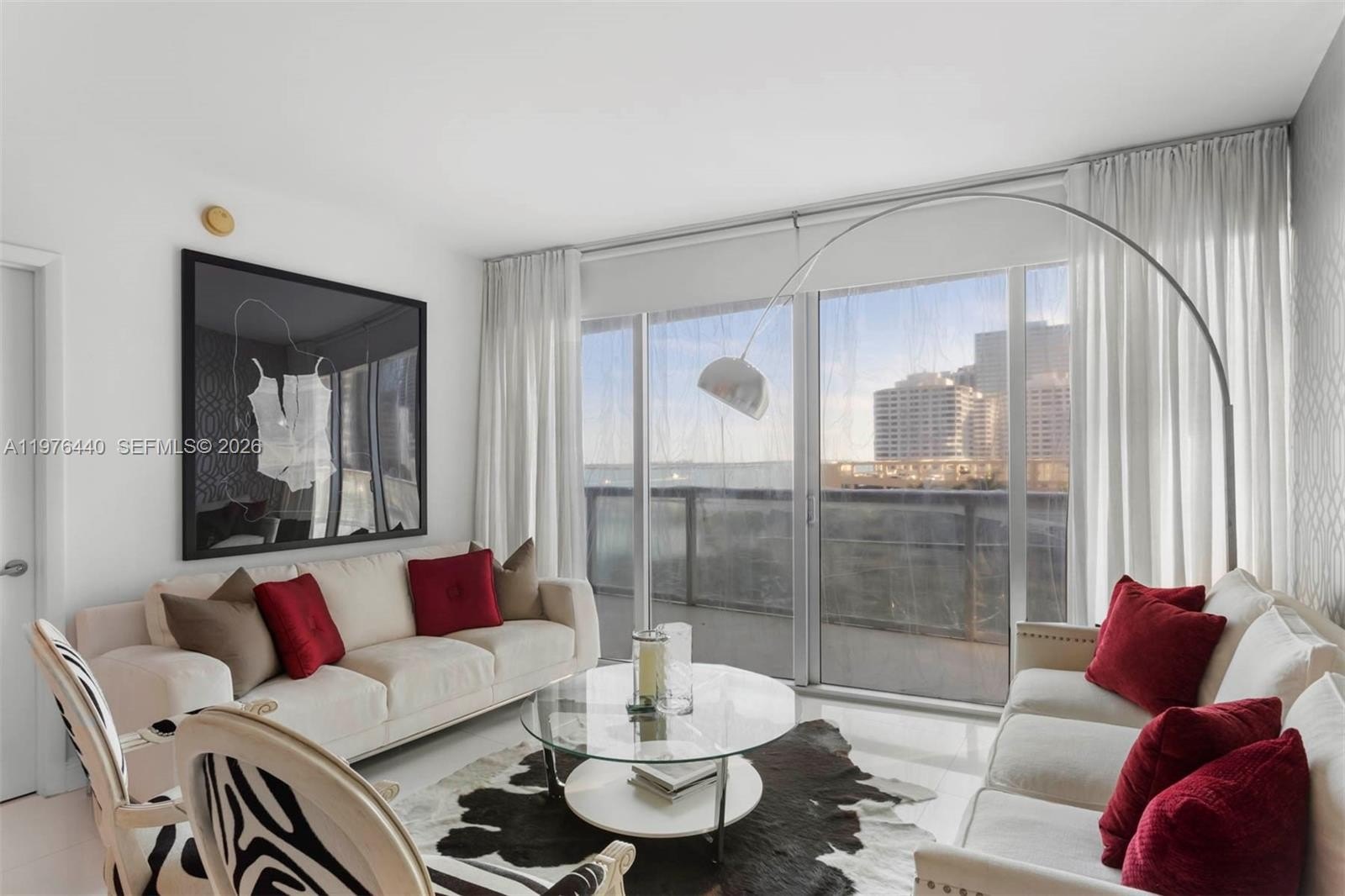 Condo 2BR 2BA - 495 Brickell Ave, Miami, FL