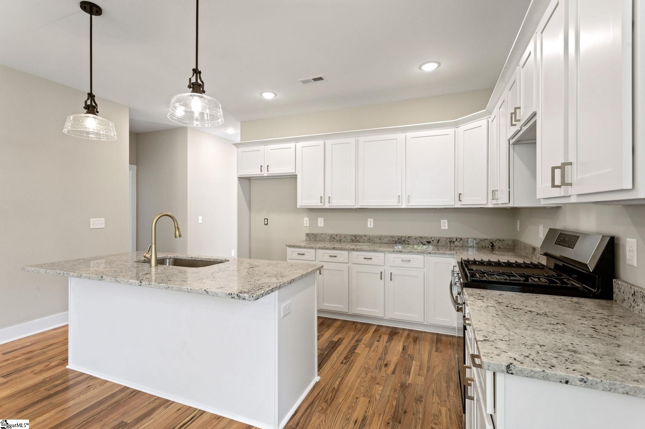 Other 3BR 2BA - 18 N Georgia Avenue, Greenville, SC