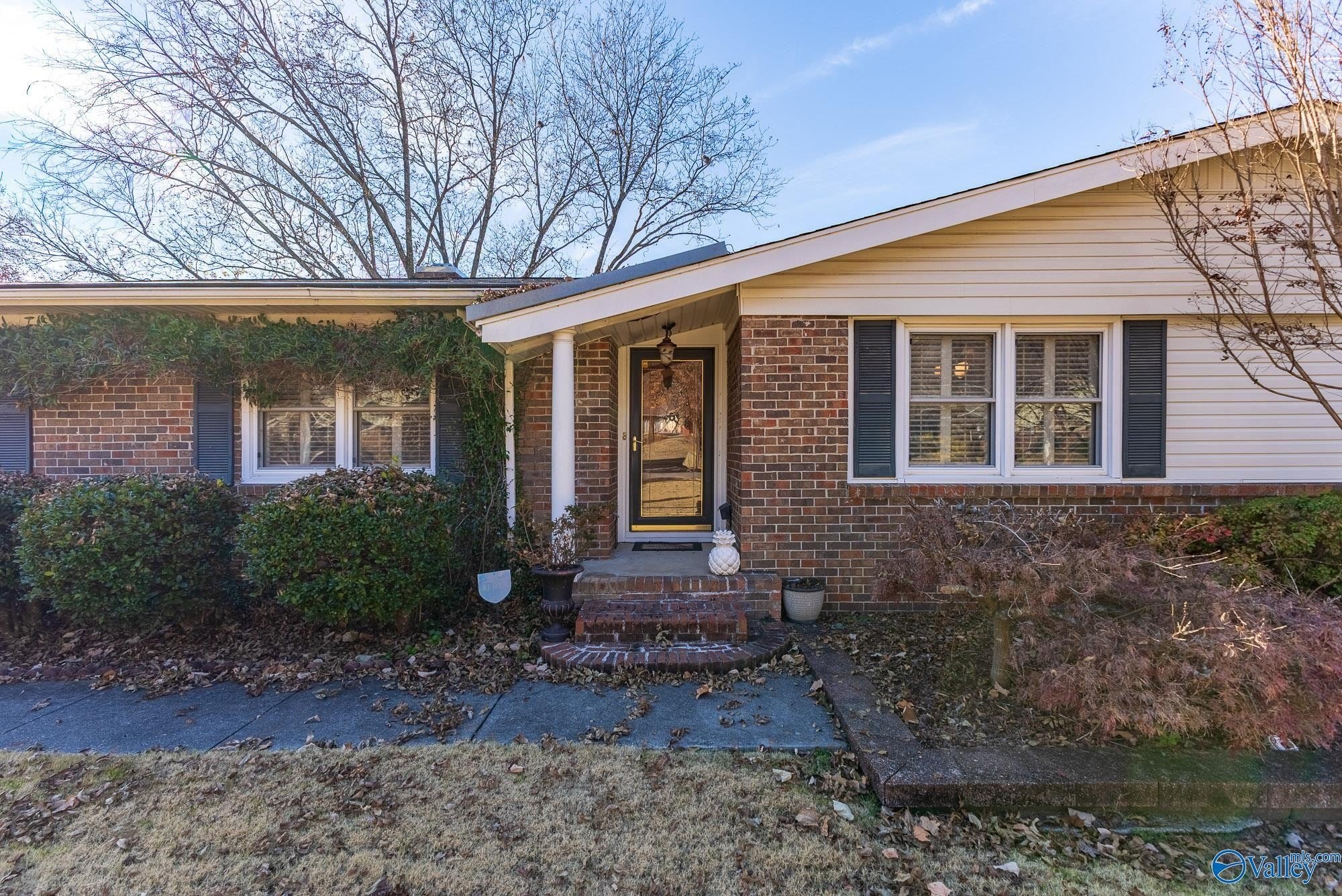 Single Family 3BR 2BA - 10212 Melanie Drive, Huntsville, AL