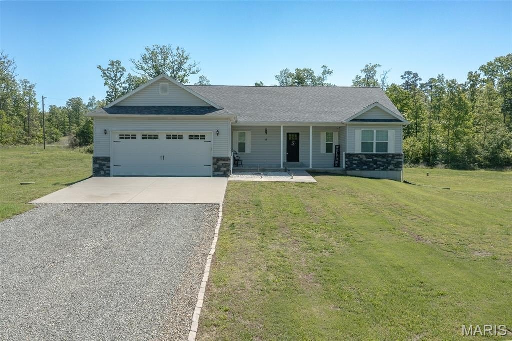 Single Family 5BR 2BA - 1955 Highway Z, Fredericktown, MO
