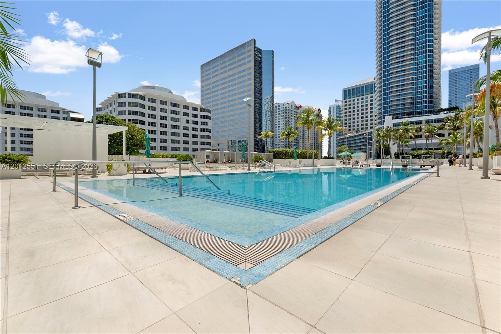 Condo 1BR 1BA - 950 Brickell Bay Dr, Miami, FL