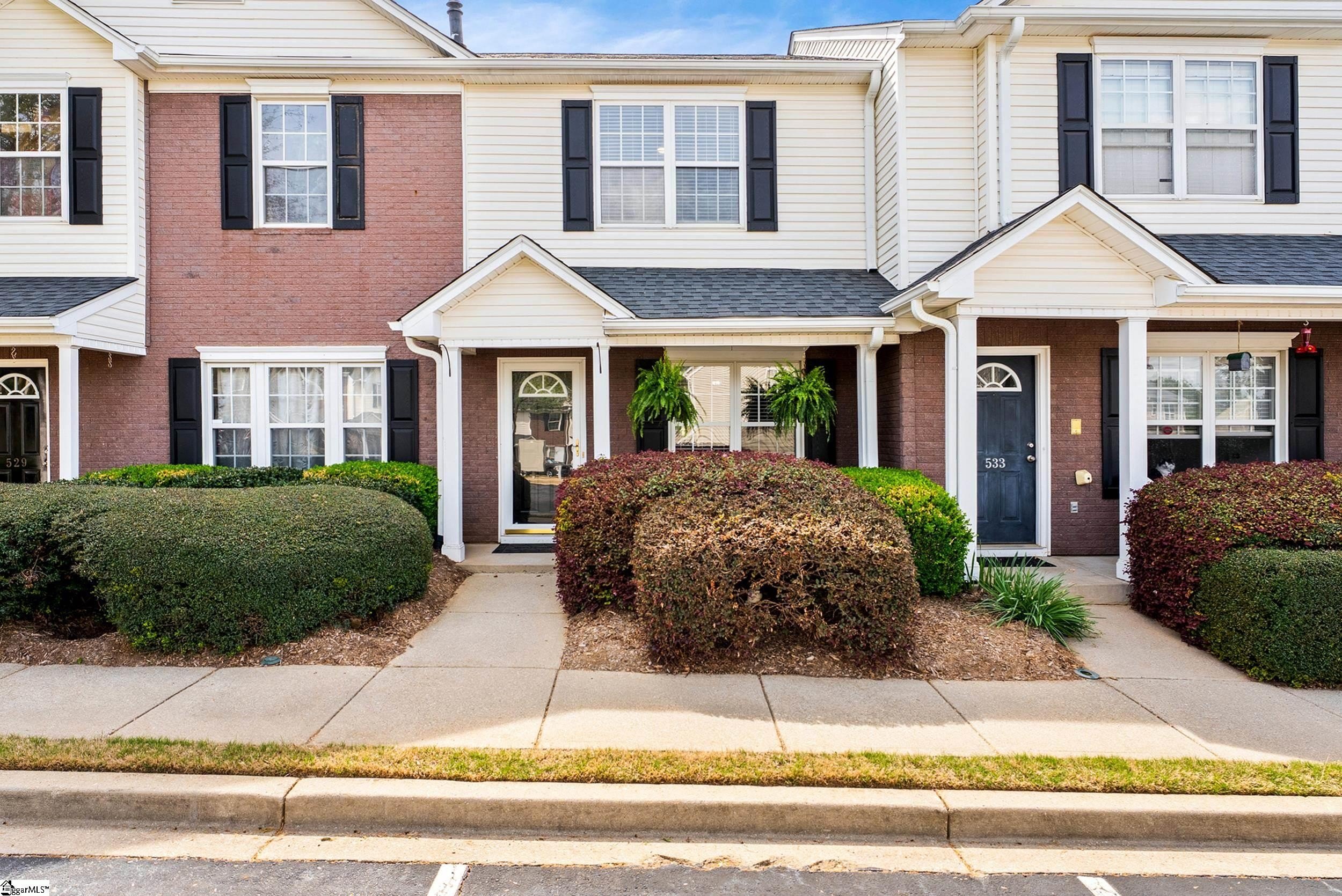 Single Family 2BR 2BA - 531 Waterbrook Drive, Greenville, SC