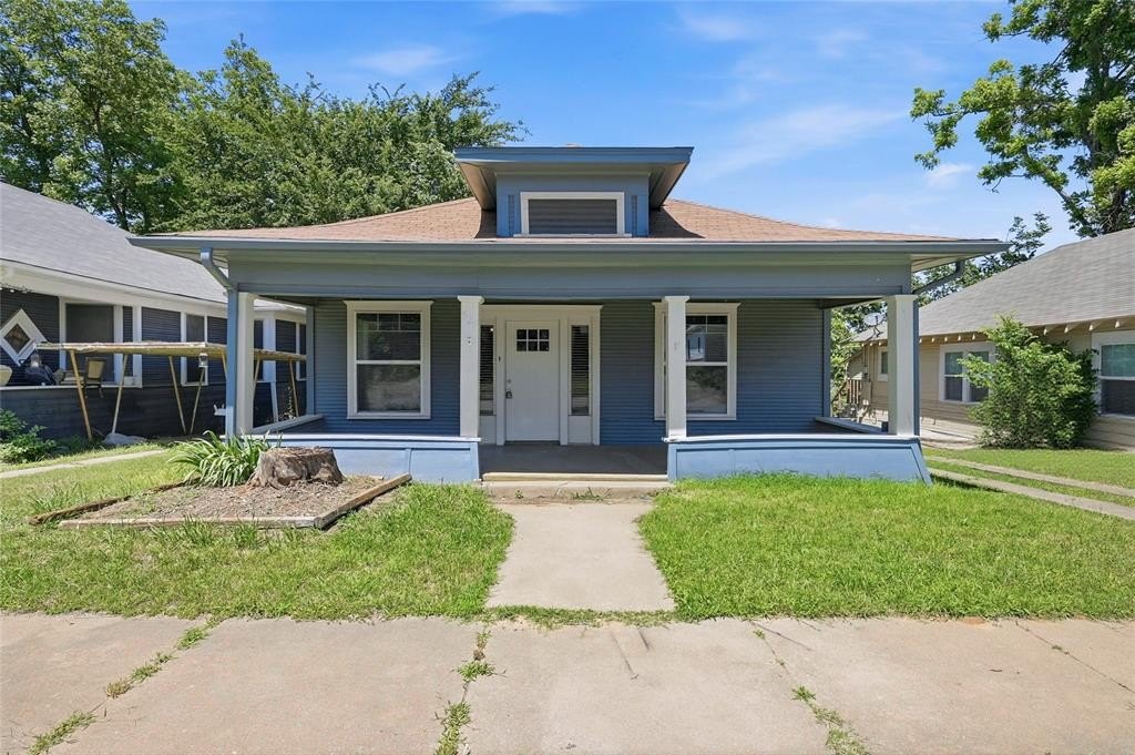 Single Family 2BR 1BA - 529 E Woodard Street, Denison, TX