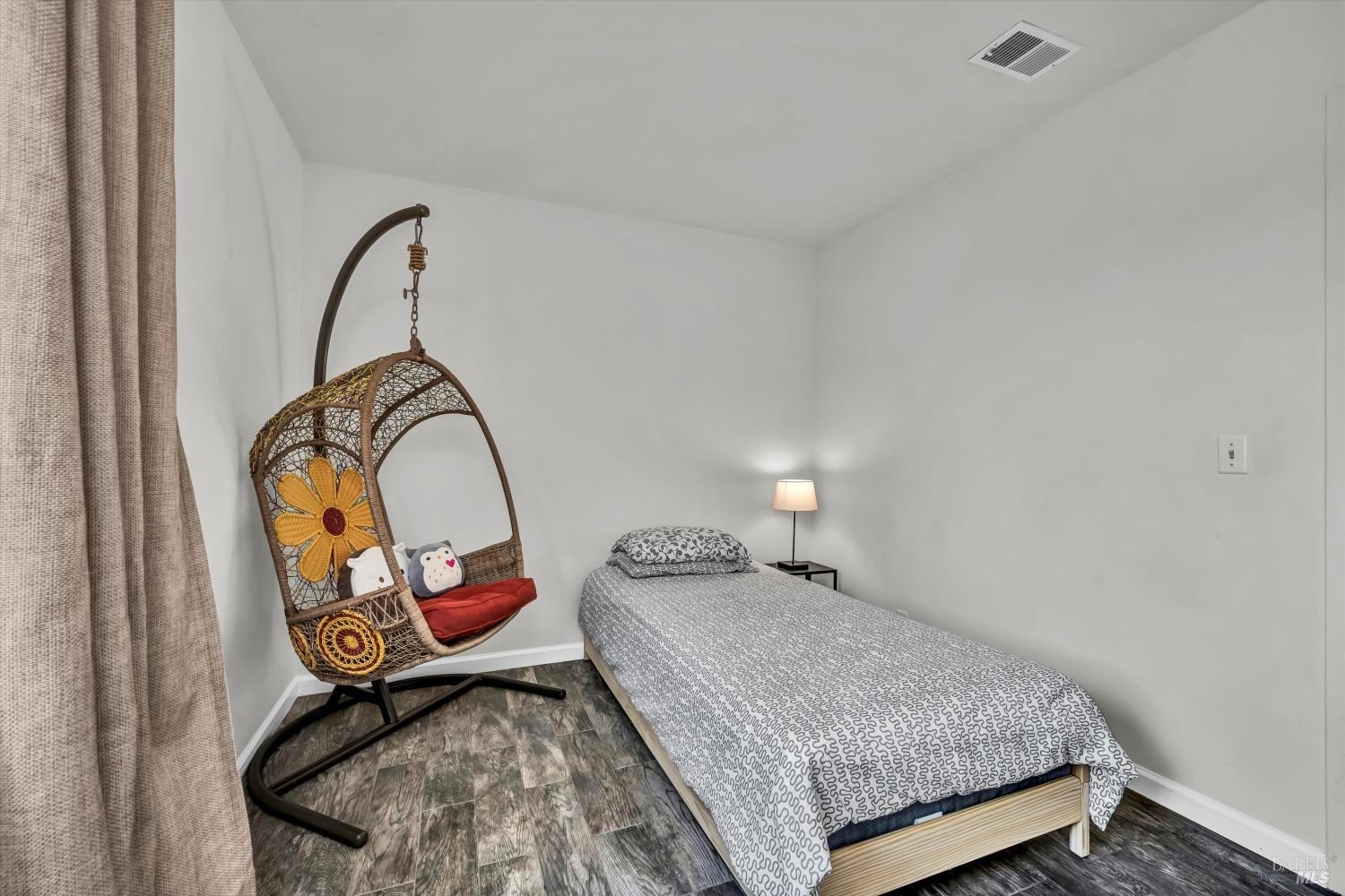 Single Family 3BR 3BA - 18528 N Shore Drive, Hidden Valley Lake, CA