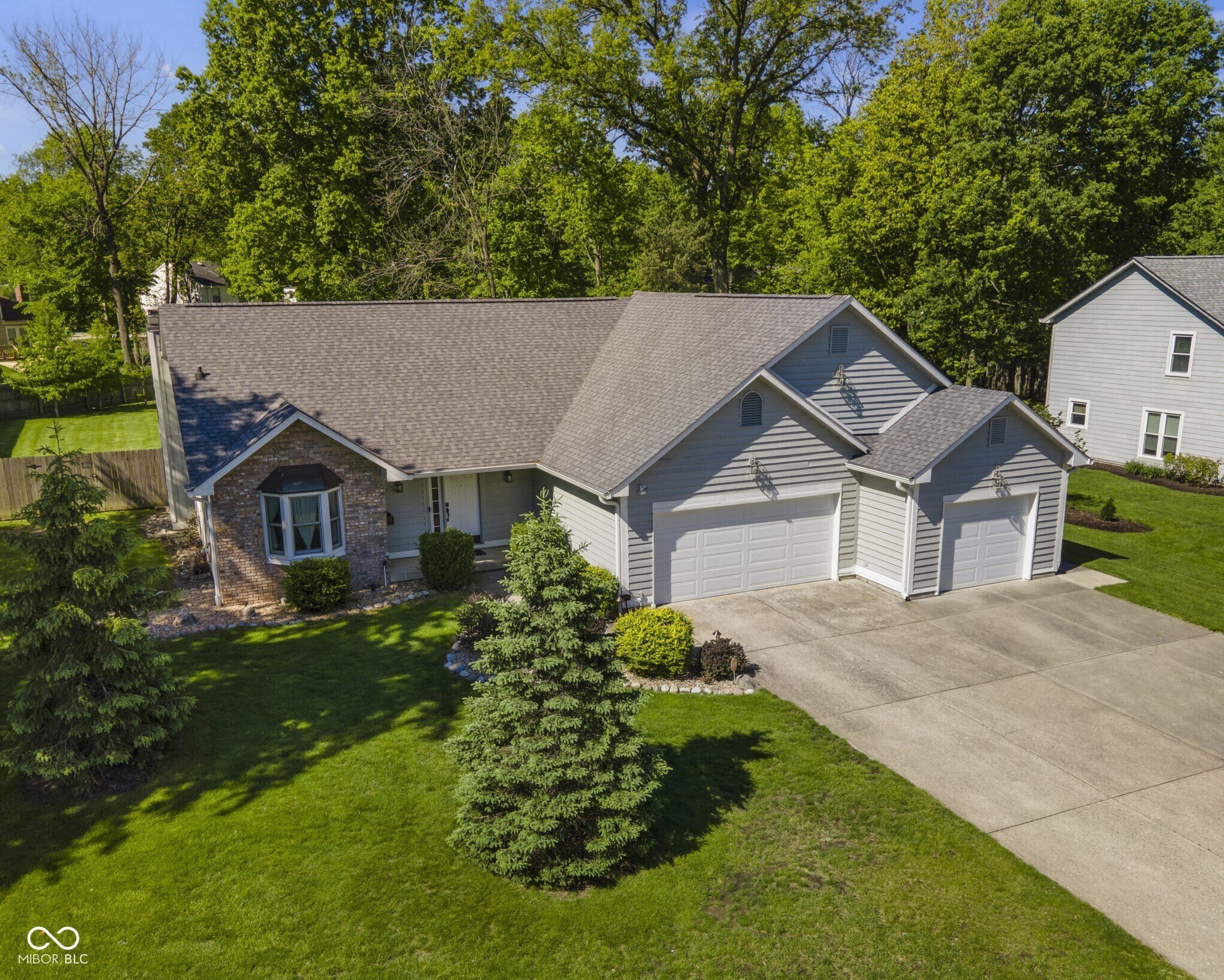Single Family 3BR 2BA - 1129 Wheatfield Court, Carmel, IN