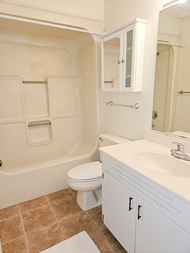 Condo 2BR 2BA - 373 Trimont Trail Unit A-2, Franklin, NC