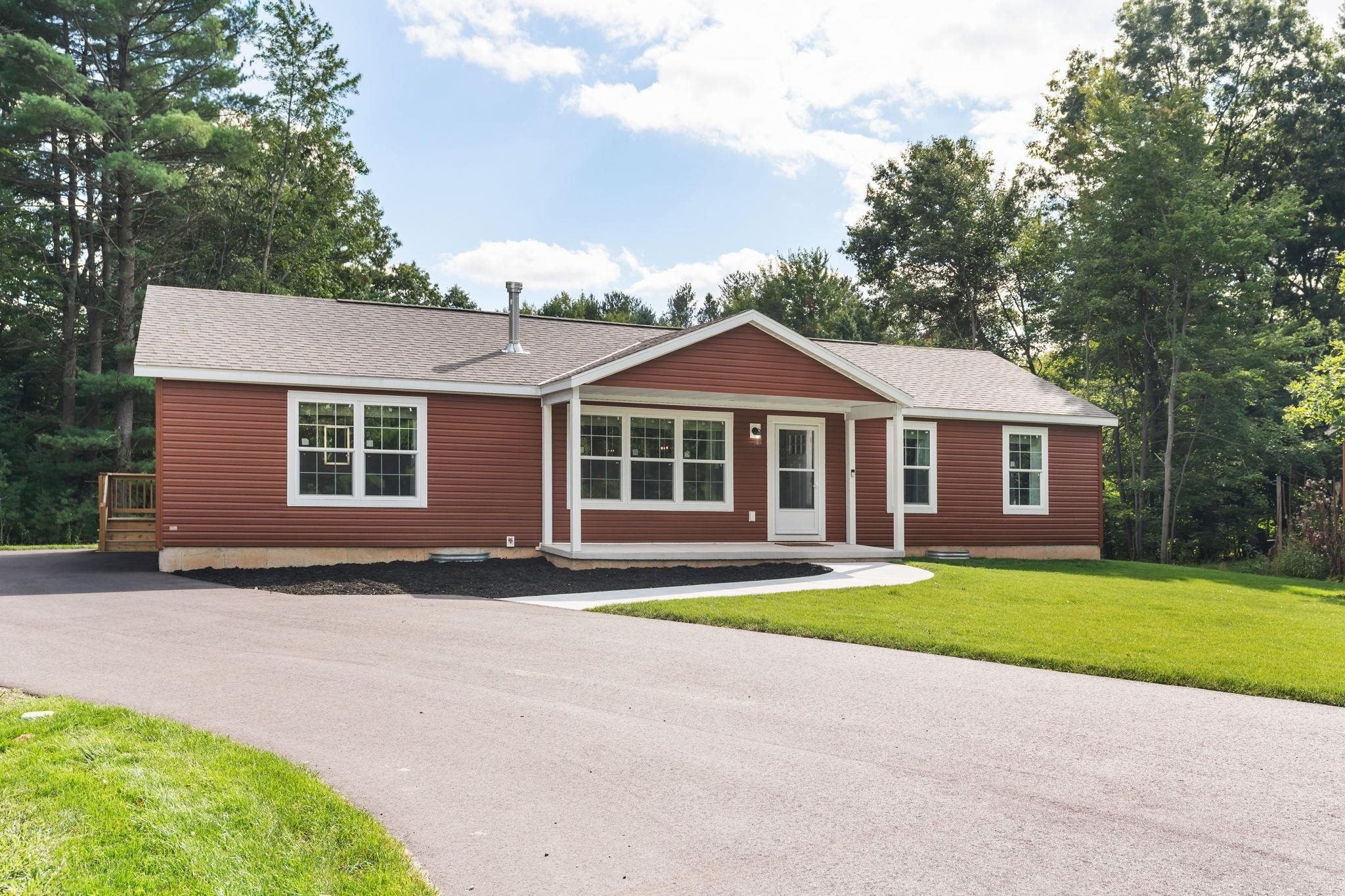 Manufactured Housing 3BR 2BA - 306 Pine Meadow Court, Wisconsin Dells, WI