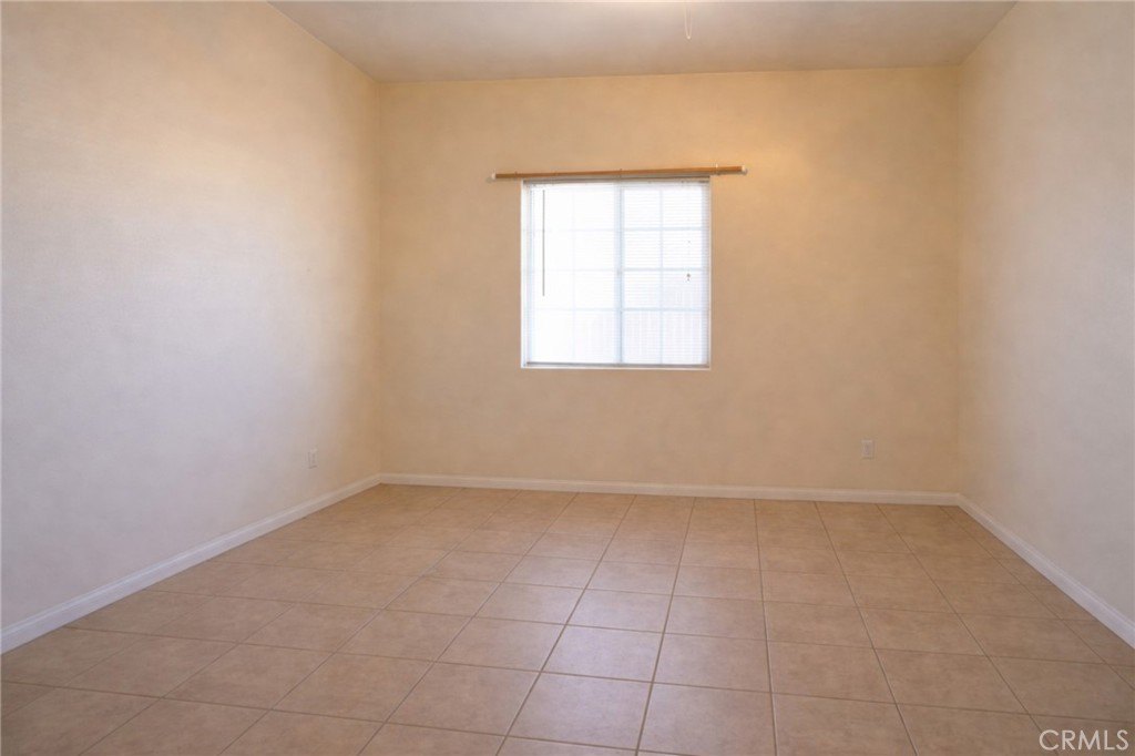 Single Family 5BR 3BA - 20325 87th, California City, CA