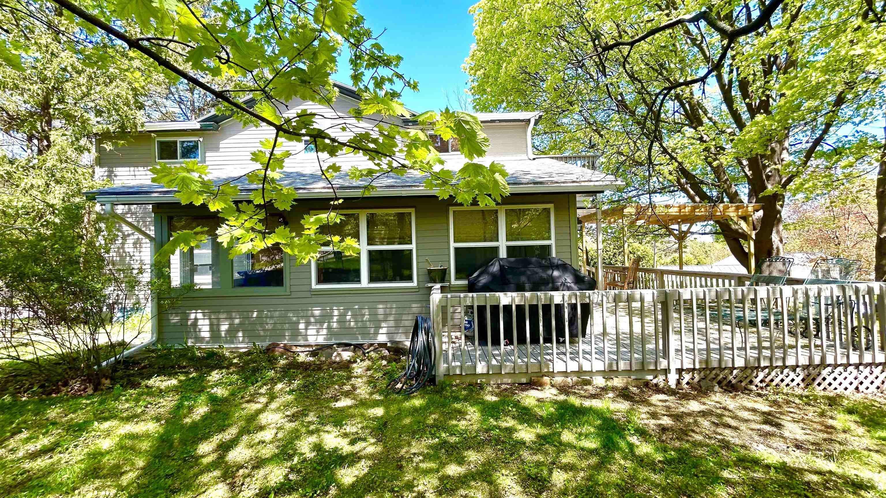 Single Family 3BR 2BA - 112 East Avenue, Burlington, VT
