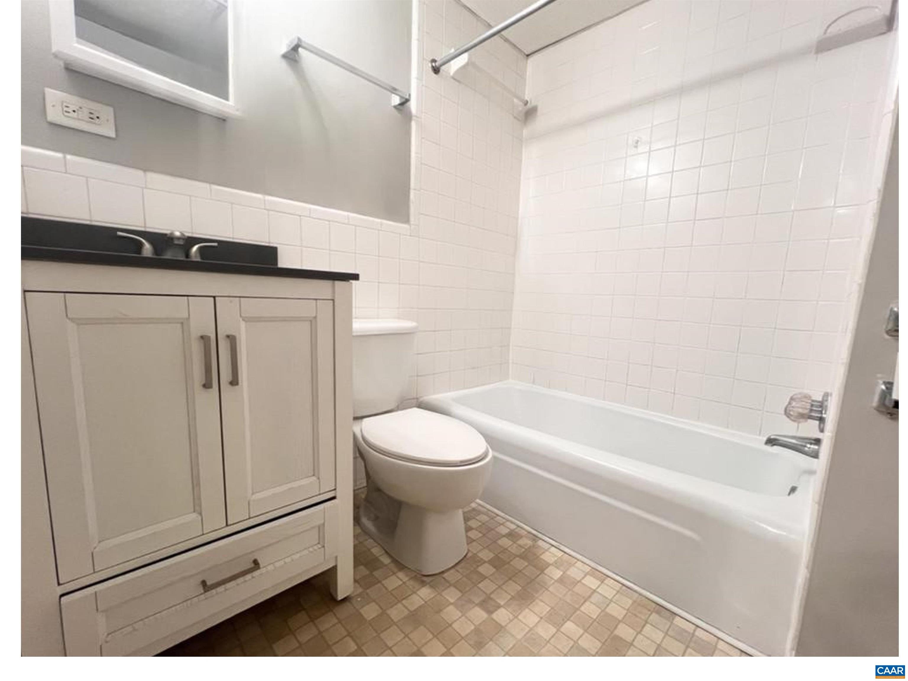 Condo 1BR 1BA - 1800 JEFFERSON PARK AVE, CHARLOTTESVILLE, VA