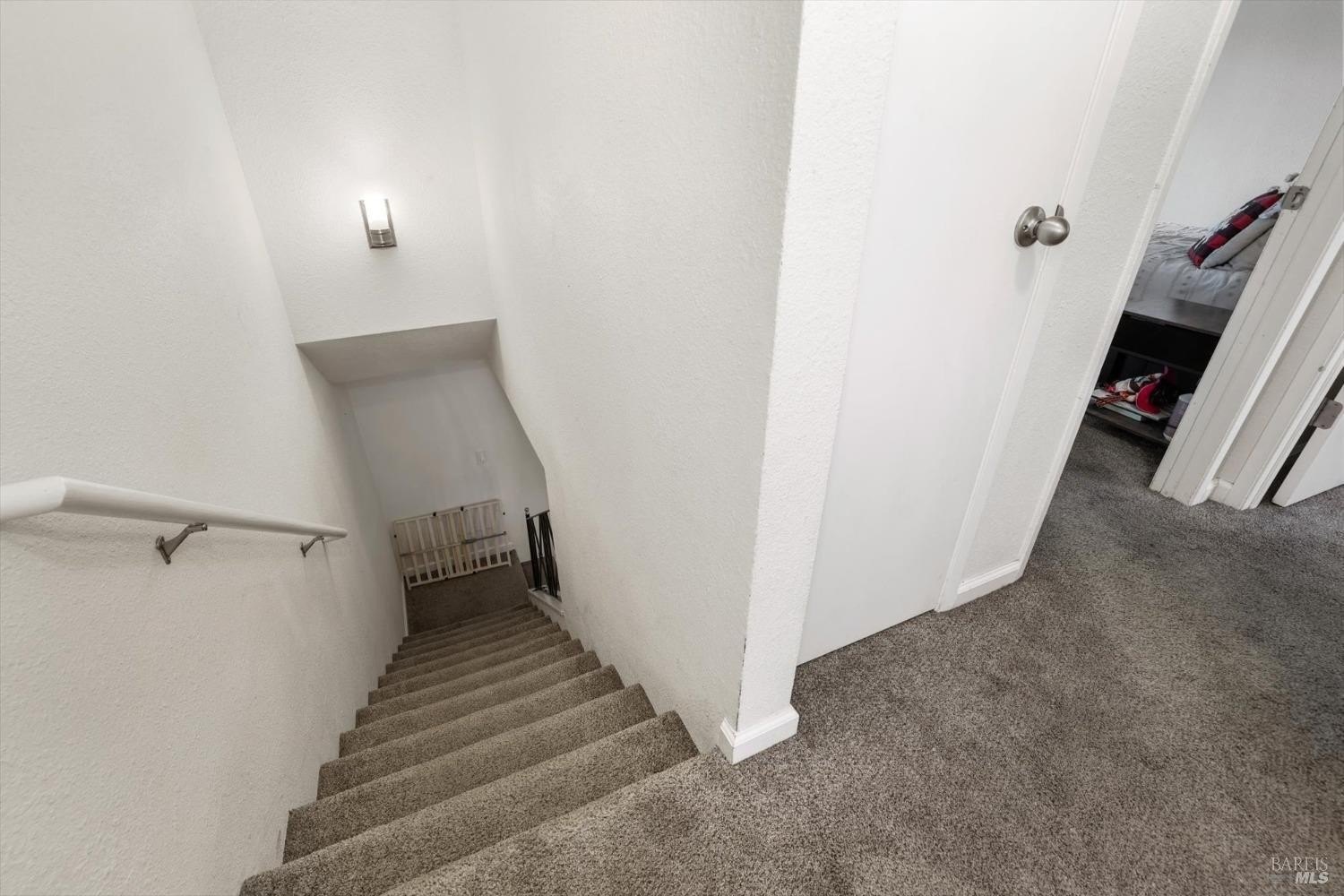 Condo 2BR 2BA - 1074 Marina Drive, Napa, CA