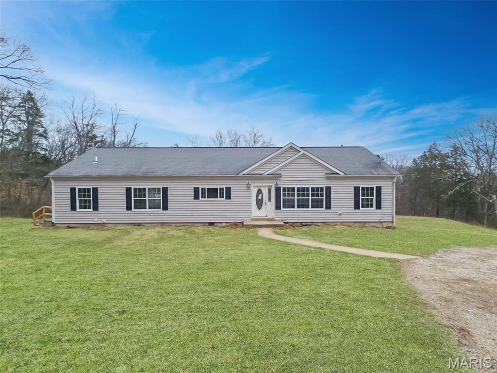 Single Family 3BR 2BA - 9261 Byrnesville Road, Cedar Hill, MO