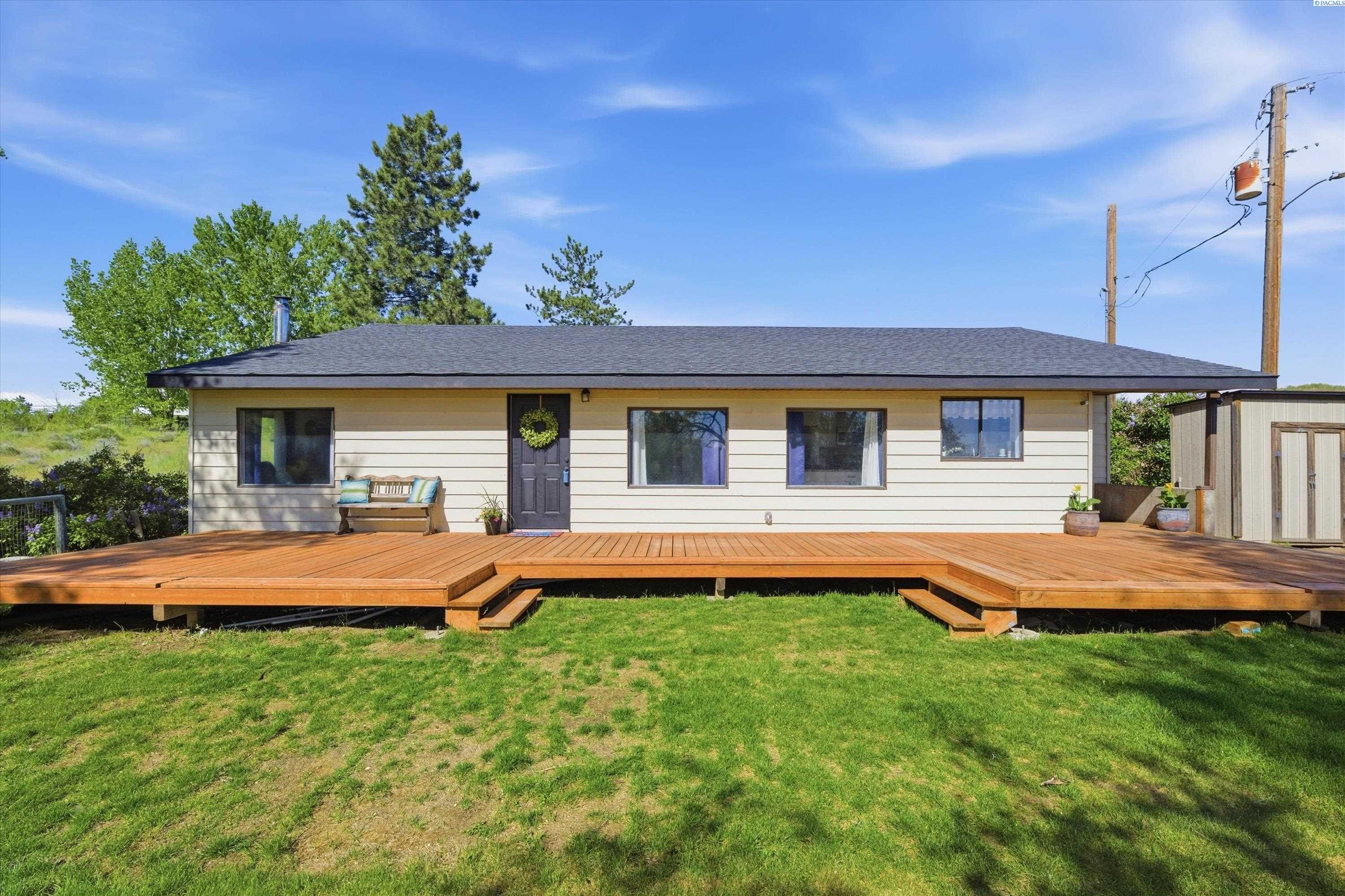 Other 3BR 2BA - 351 W Eltopia West, Eltopia, WA