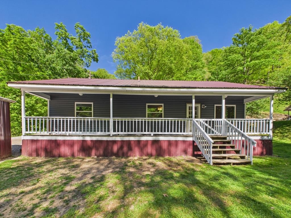 Single Family 3BR 2BA - 2373 Hurricane Creek, Kimper, KY
