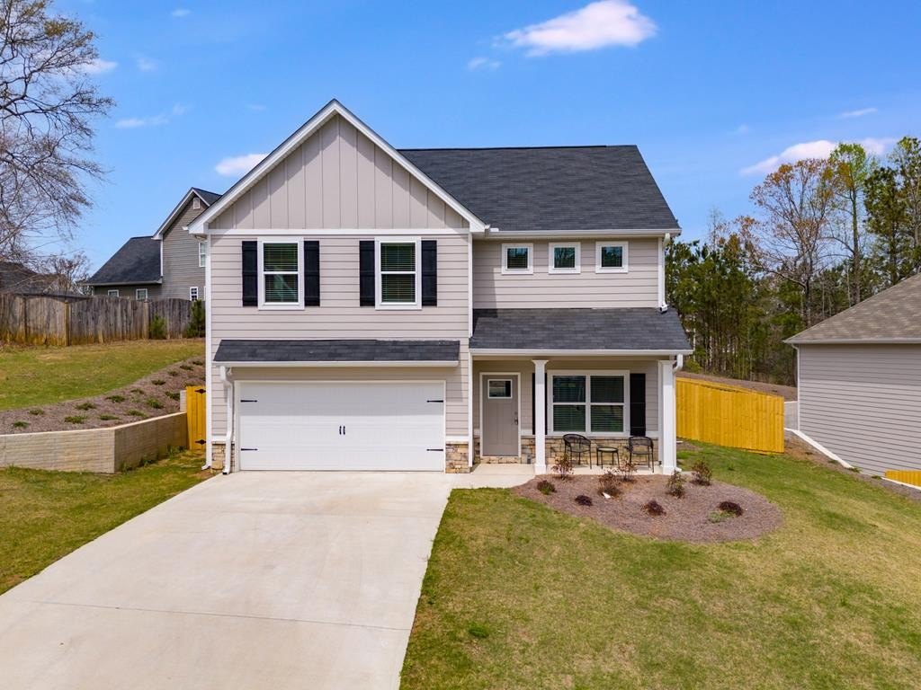 Single Family 3BR 3BA - 804 Trestle Creek Court, Temple, GA