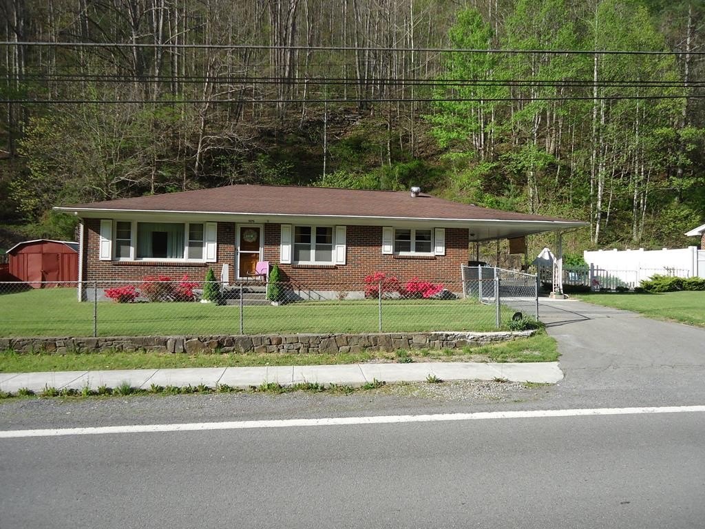 Single Family 3BR 2BA - 1575 Stewart Street, WELCH, WV