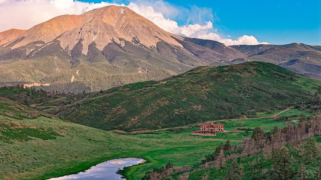 Single Family 4BR 5BA - 850 Rilling Canyon Rd, La Veta, CO
