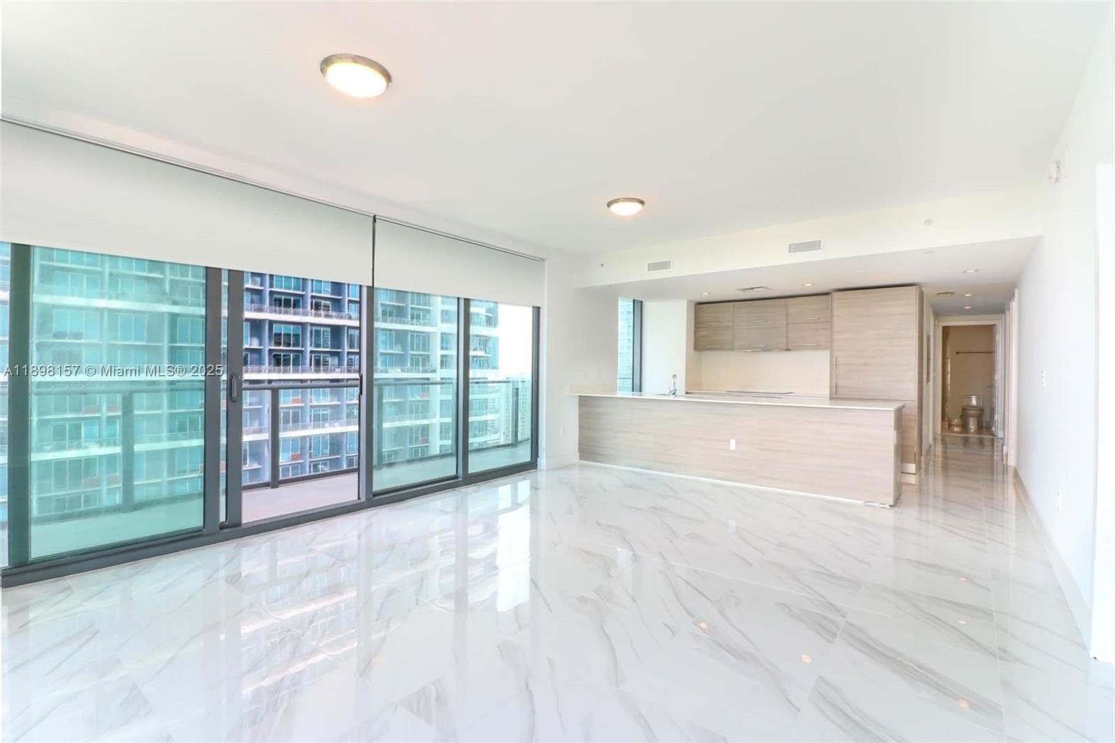 Condo 3BR 3BA - 1300 S miami, Miami, FL