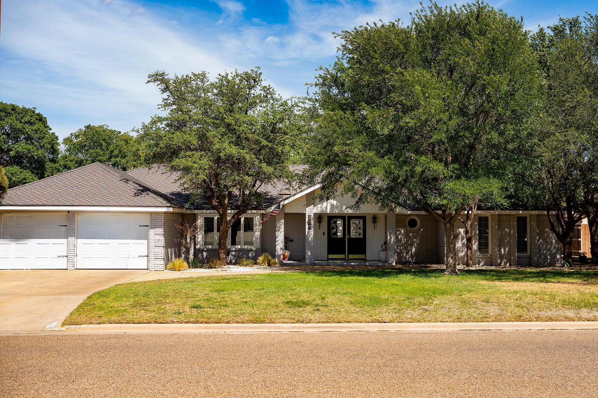 Other 3BR 3BA - 206 Navasota Dr, Plainview, TX