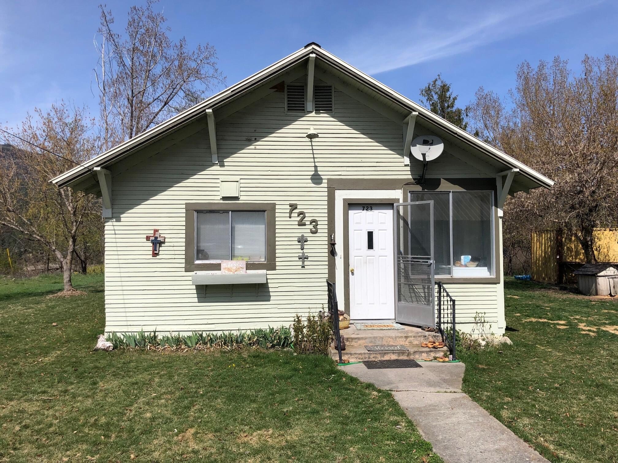 Single Family 2BR 1BA - 723 SUMMIT AVE, NORTHPORT, WA