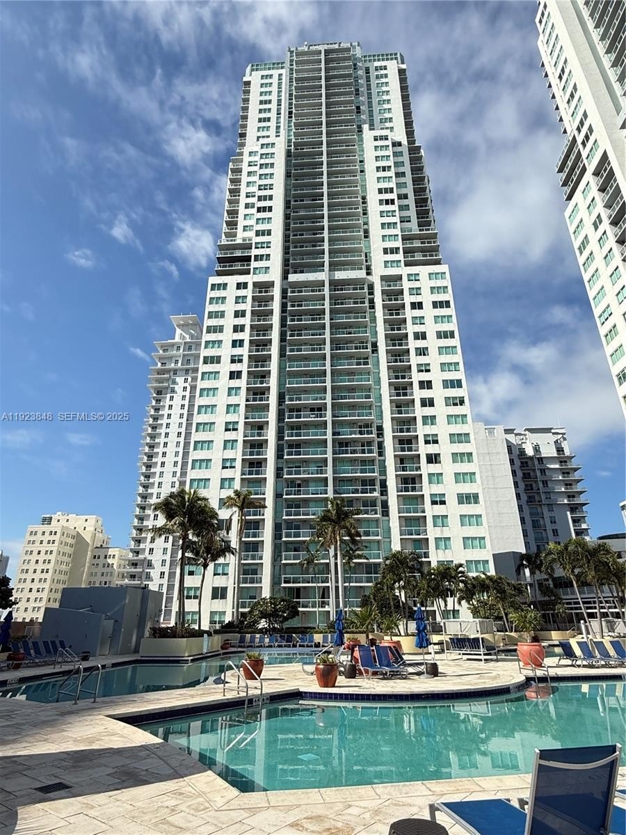 Condo 2BR 2BA - 253 NE 2nd St, Miami, FL