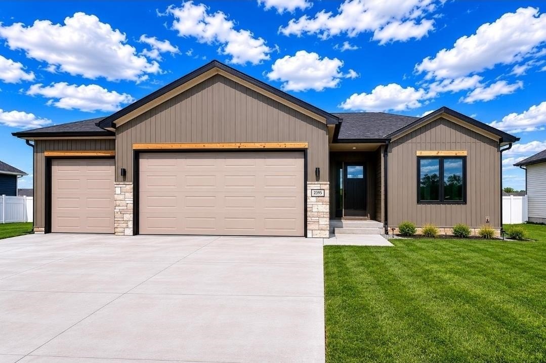Single Family 3BR 2BA - TBD TBD, Lindsay, NE