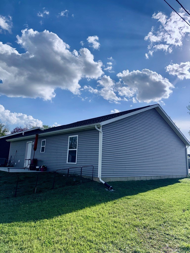 Single Family 2BR 1BA - 1176 Dillon Rd, Mansfield, OH