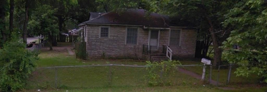 Single Family 2BR 1BA - 1903 Vivian Street, Shreveport, LA